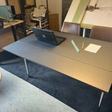 Konferenceborde med klap