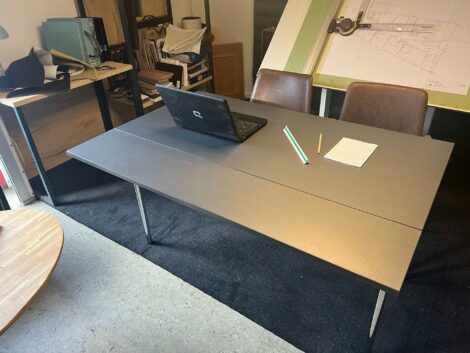 Konferenceborde med klap